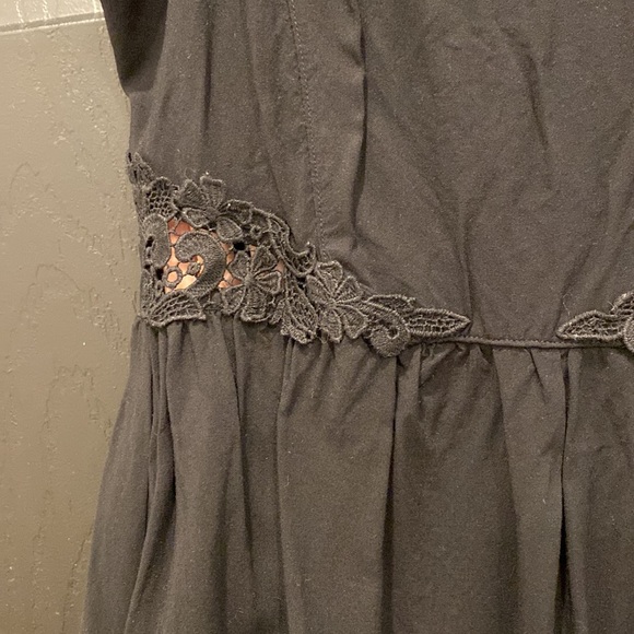 ⭐️FREE bundle add on. H&M black dress with waist lace detail - Picture 3 of 4